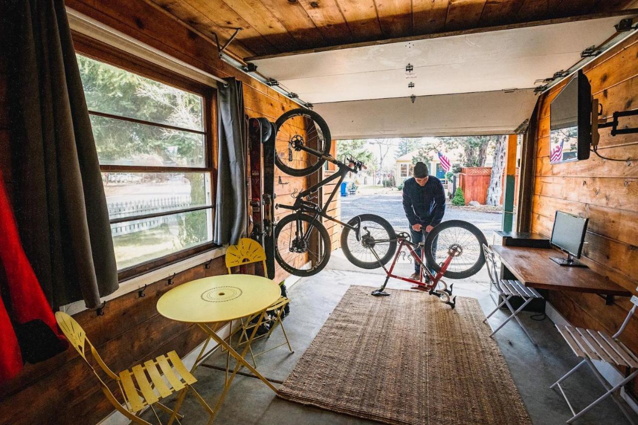 Left Coast Lodge - Pet Friendly 시스터스 외부 사진