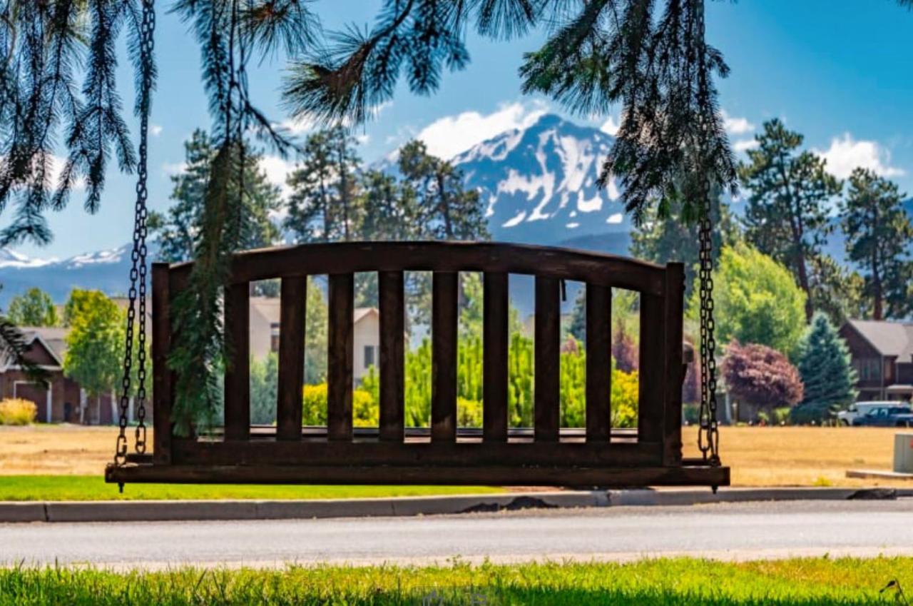 Left Coast Lodge - Pet Friendly 시스터스 외부 사진